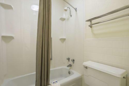 Motel 6 Spring Hill Weeki Wachee