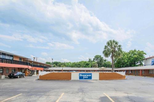 Hotel Rodeway Inn & Suites Winter Haven