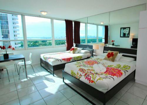 Soleil Apartments