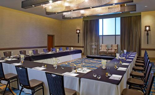 Renaissance Atlanta Midtown Hotel