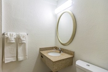 Motel 6 Atlanta Downtown