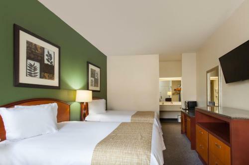 Hotel Palm Tree Inn Extended Stay