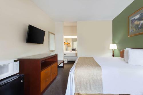 Hotel Palm Tree Inn Extended Stay
