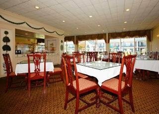 Hotel Quality Inn - Richmond Hill