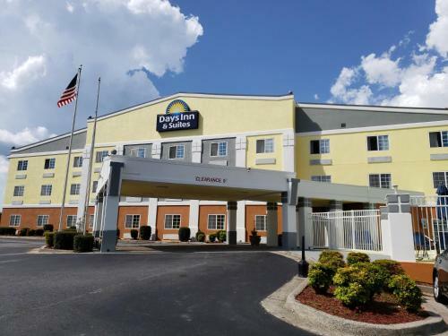Hotel Days Inn & Suites
