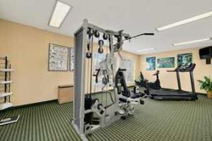 Motel Baymont Inn And Suites - Warner Robins