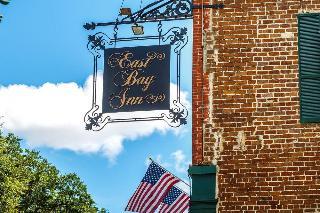 Bed & Breakfast East Bay Inn