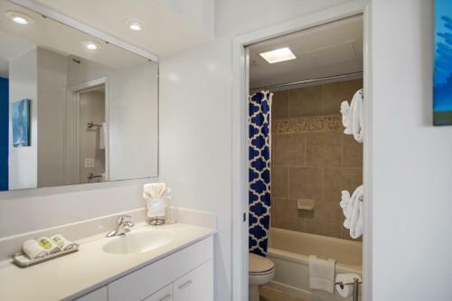 Apartamento Waikiki Banyan Condo
