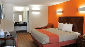 Motel 6 - Savannah Midtown