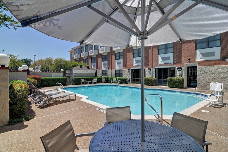 Hotel Springhill Suites By Marriott Dallas/stemmons