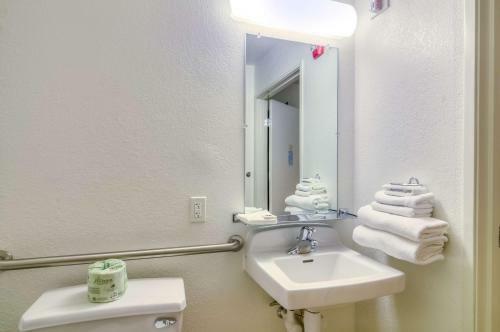 Motel 6 Chicago North Central - Arlington Heights