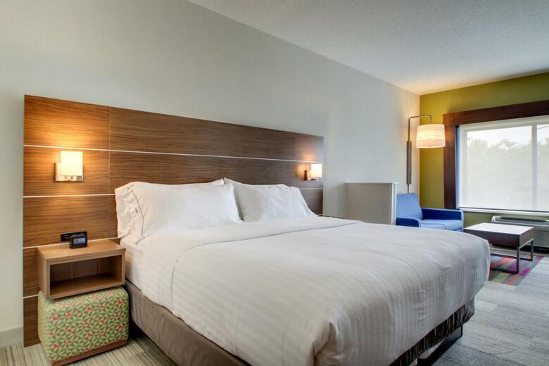 Hotel Holiday Inn Express & Suites Aurora - Naperville