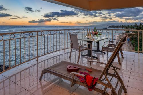 Aparthotel Castle Waikiki Shore Beachfront Condominiums