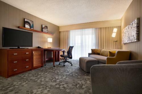 Hotel Courtyard By Marriott Champaign