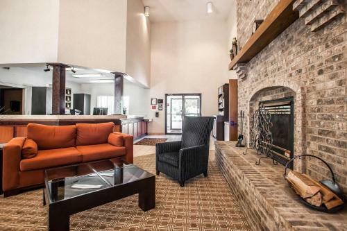 Hotel Comfort Suites Peoria