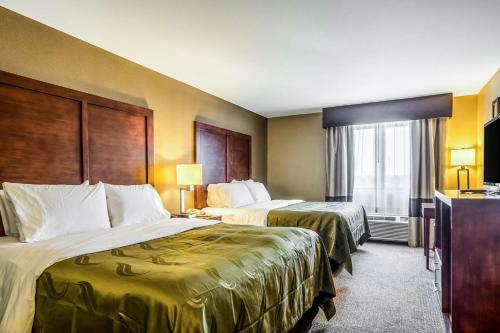 Hotel Quality Inn & Suites