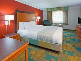 Hotel Days Inn & Suites Schaumburg