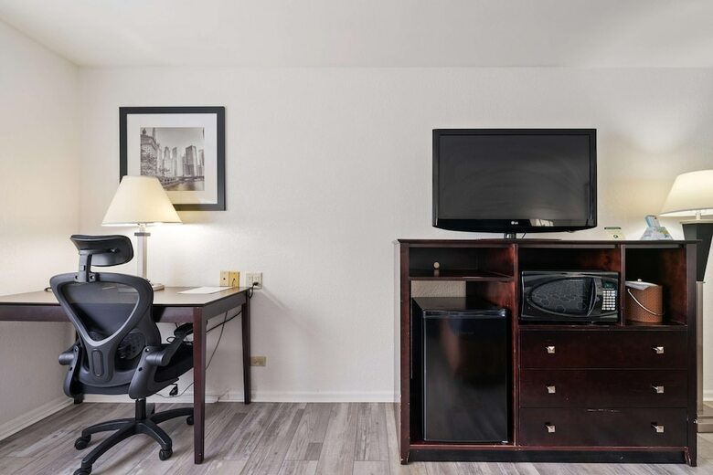 Hotel Best Western Plus Oakbrook Inn