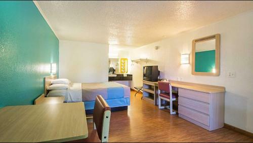 Motel 6 Bloomington Indiana University