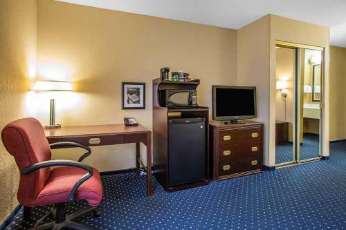 Hotel Clarion Inn Merrillville