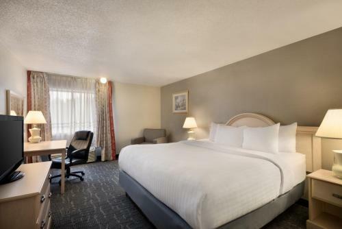 Hotel Baymont Inn And Suites Des Moines