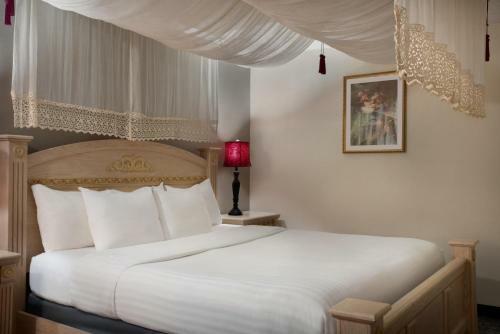 Hotel Baymont Inn And Suites Des Moines