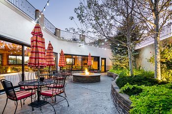 Hotel Clarion Inn Garden City