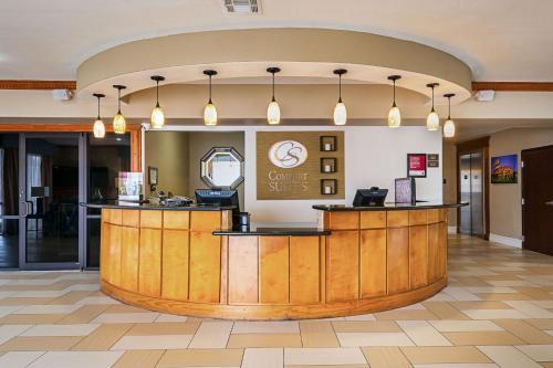 Hotel Comfort Suites Lake Charles