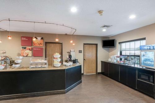 Hotel Comfort Suites Monroe