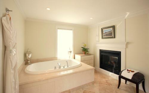 Hotel The White Barn Inn And Spa