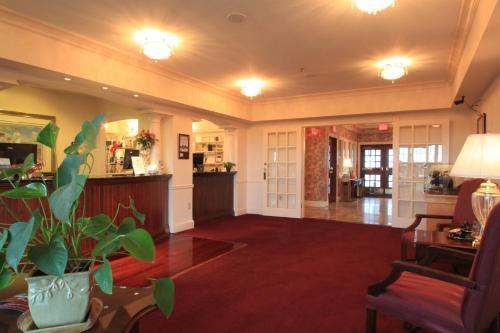 Bluenose Inn - Bar Harbor Hotel