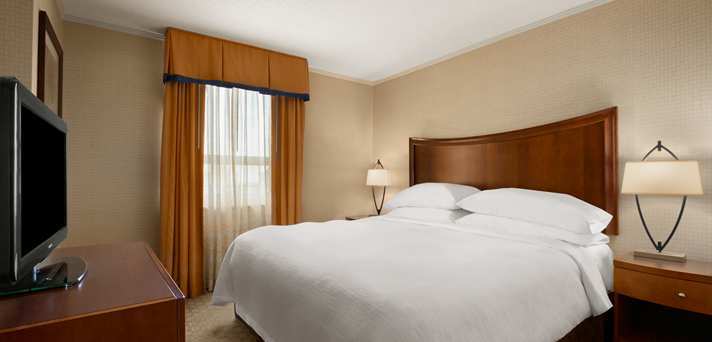 Hotel Embassy Suites Baltimore Inner Harbor