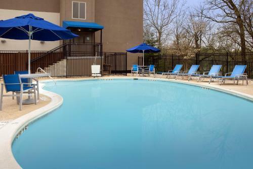 College Park Hotel & Suites