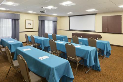Hotel Country Inn & Suites Baltimore
