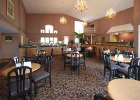 Hotel Comfort Suites Waldorf