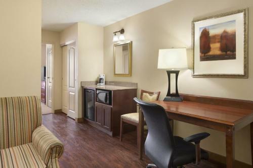 Hotel Country Inn & Suites By Radisson, Baltimore North, Md