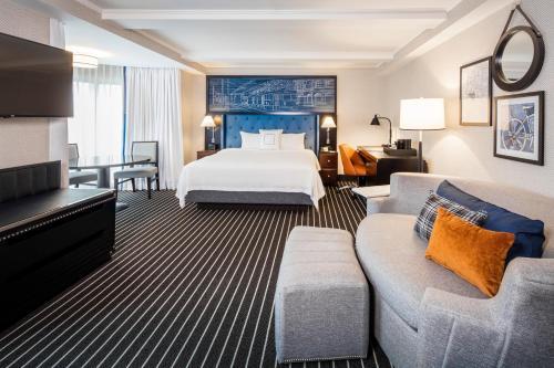 Hotel Courtyard By Marriott Boston Brookline