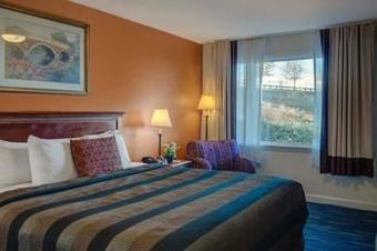 Motel Monticello Inn- Framingham/ Boston