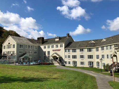 Hotel Jiminy Peak Mountain Resort