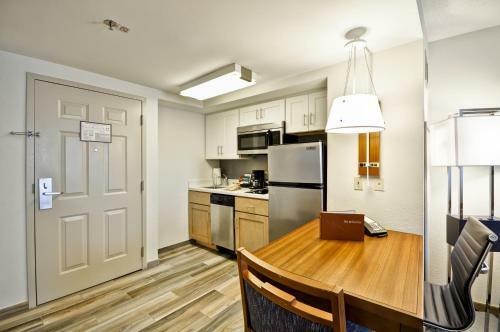 Hotel Homewood Suites Boston/peabody