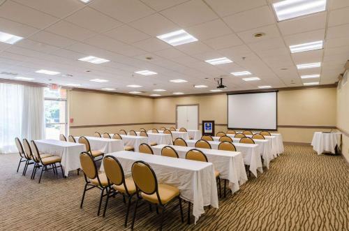 Hotel Comfort Inn Randolph-boston