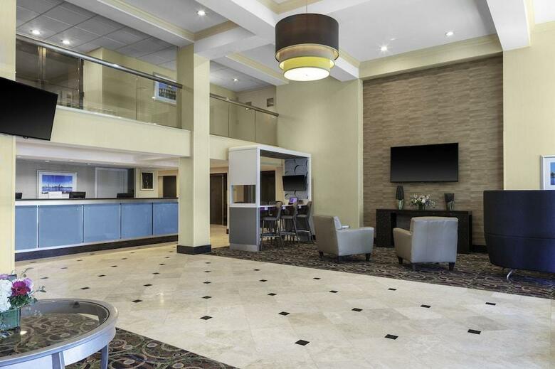 Hotel Crowne Plaza Boston - Woburn