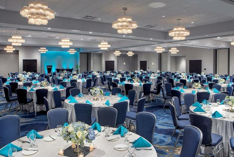Hotel Crowne Plaza Boston - Woburn