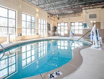 Hotel Baymont Inn & Suites - Battle Creek