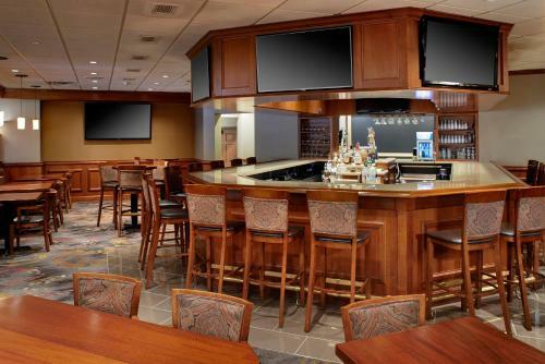 Hotel Doubletree By Hilton Dearborn