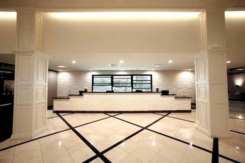 Hotel Crowne Plaza Detroit Downtown Riverfront