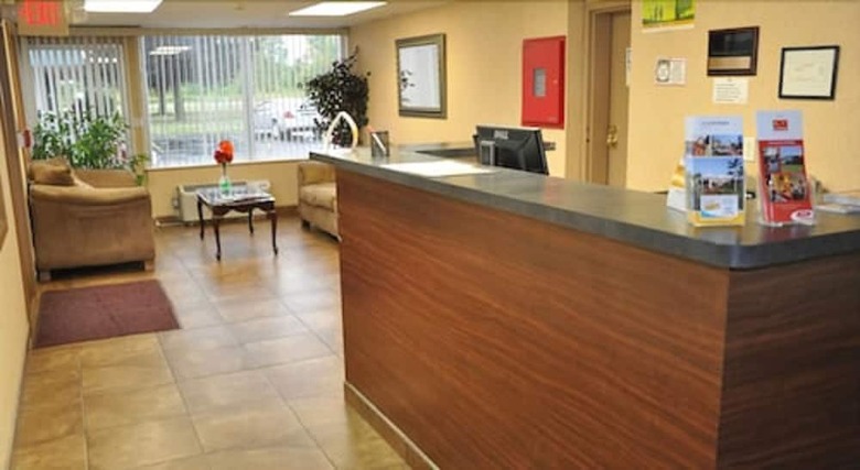 Hotel Airport Inn Flint