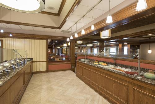 Hotel Doubletree By Hilton Grand Rapids-airport