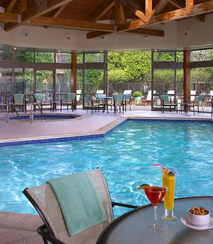 Hotel Detroit Marriott Livonia