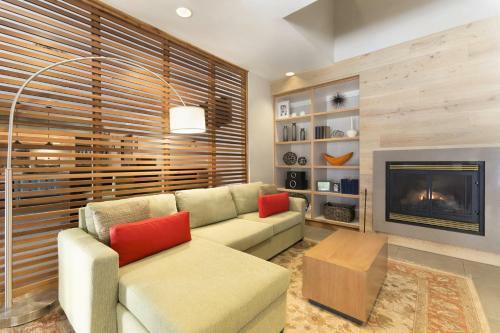 Hotel Country Inn & Suites Marquette